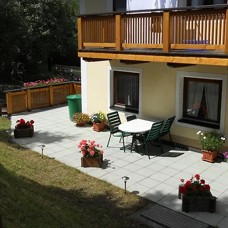 Haus Albert Наудерс